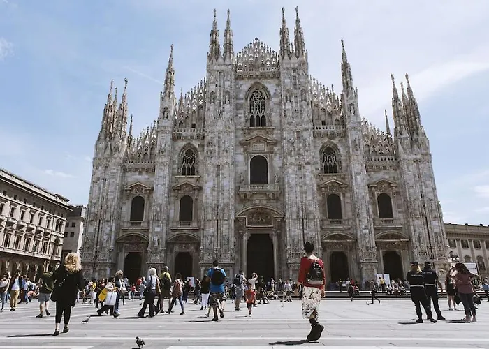 Carlo - 15 Min From Duomo * Milan