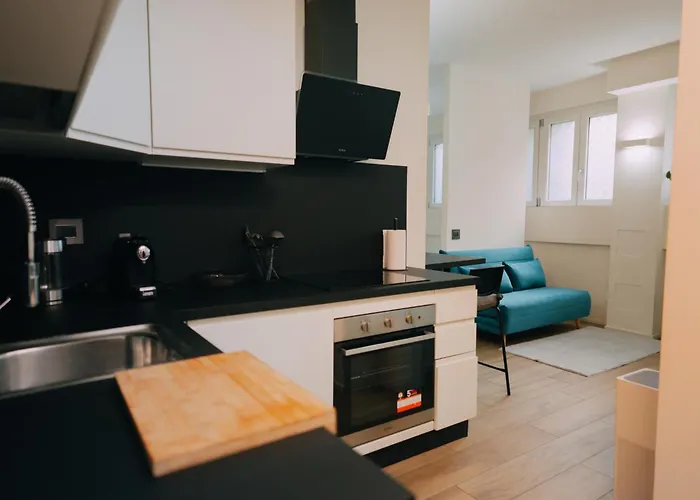 Apartment Carlo - 15 Min From Duomo